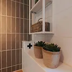 Semesterbostad Fika Tiny House *